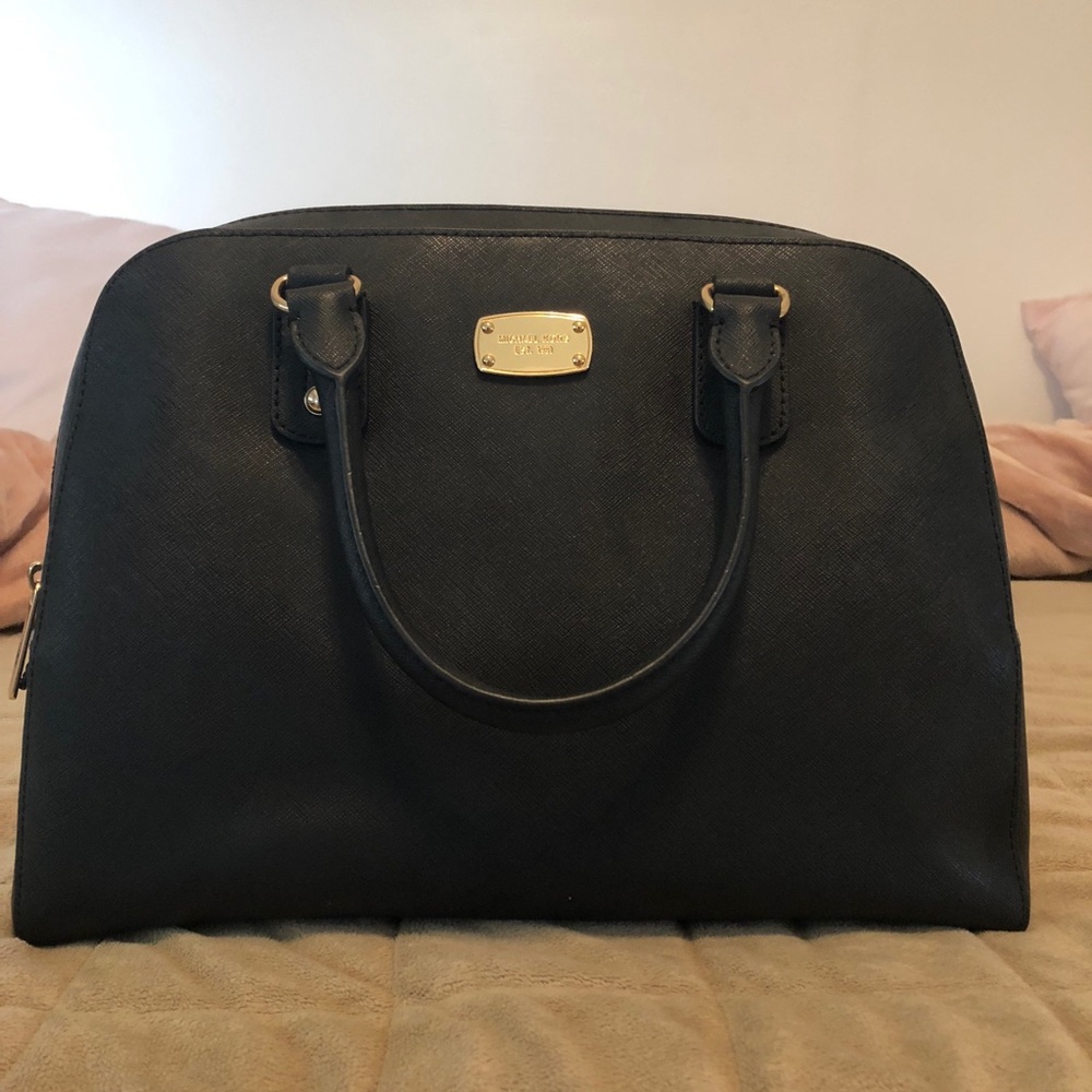 Michael Kors Saffiano Large Satchel - Picture 1 of 2